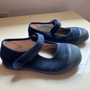 Childrenchic Navy Mary Jane’s size 10